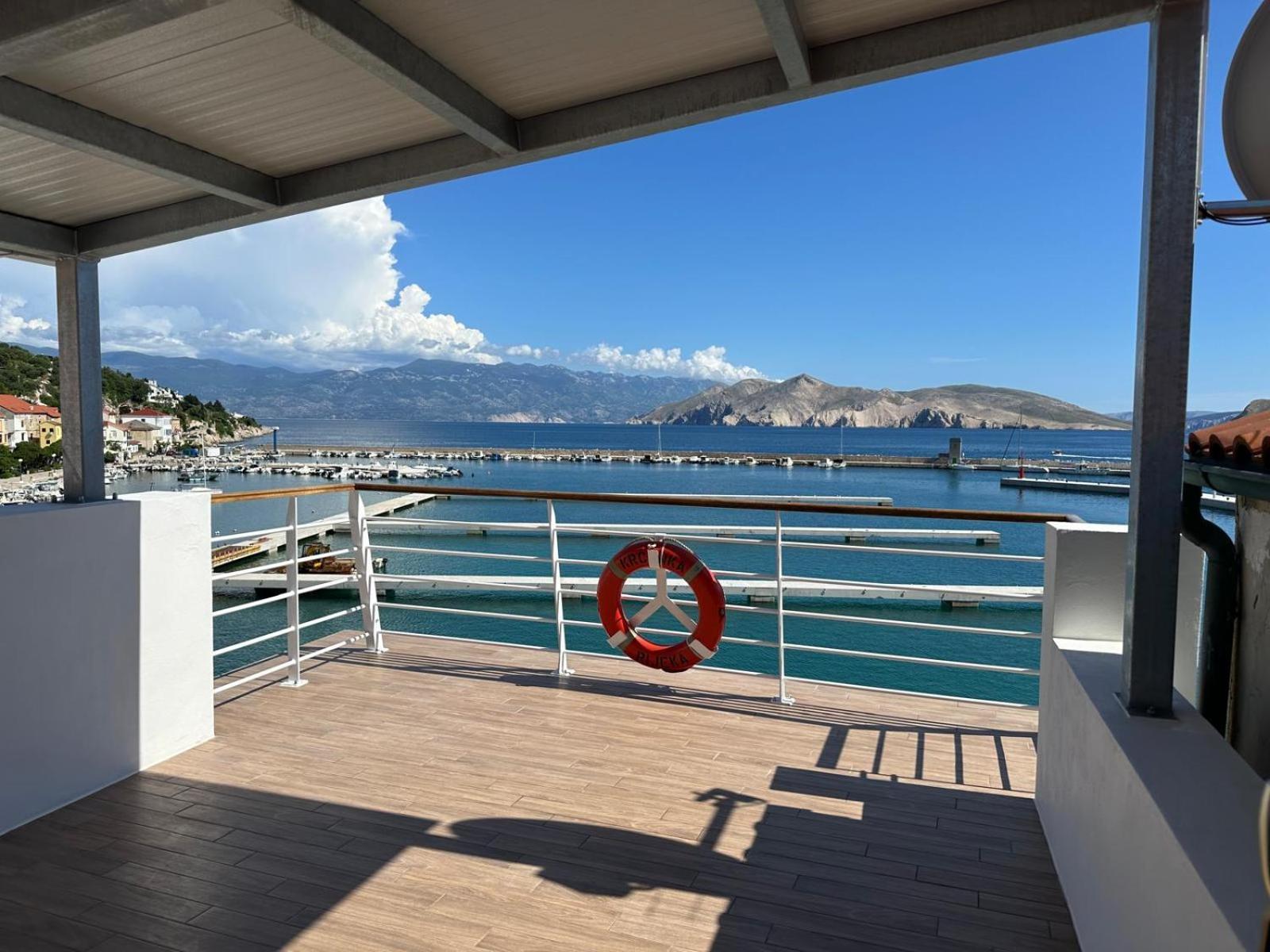 Apartments Lighthouse Baška Exteriér fotografie